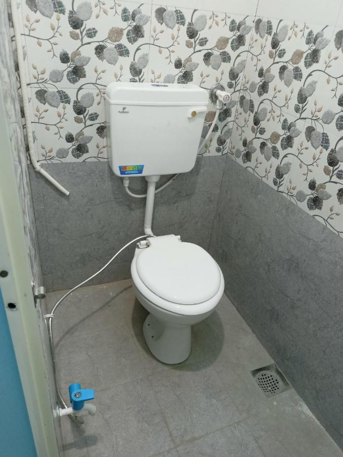 Baba Guest House Ujjain Exteriör bild