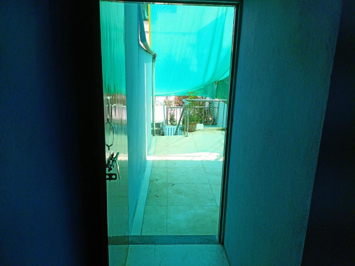 Baba Guest House Ujjain Exteriör bild